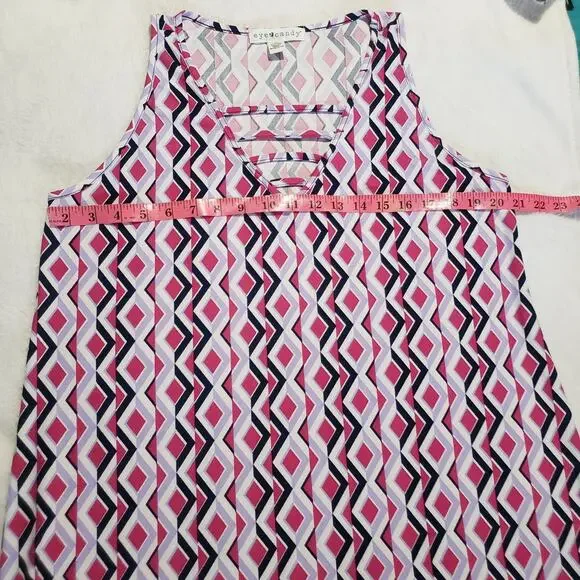 Eye Candy Sleeveless Shift Dress Women's 1X Pink Geometric V-Neck Above Knee - Picture 7 of 8